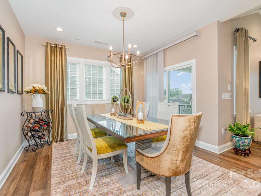 1157 Overlake Drive, Belmont, NC 28012.  MLS# CAR4288005, YatesRealty ID 32840. 