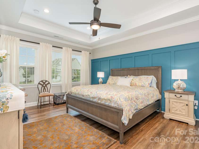 1157 Overlake Drive, Belmont, NC 28012.  MLS# CAR4288005, YatesRealty ID 32840. 