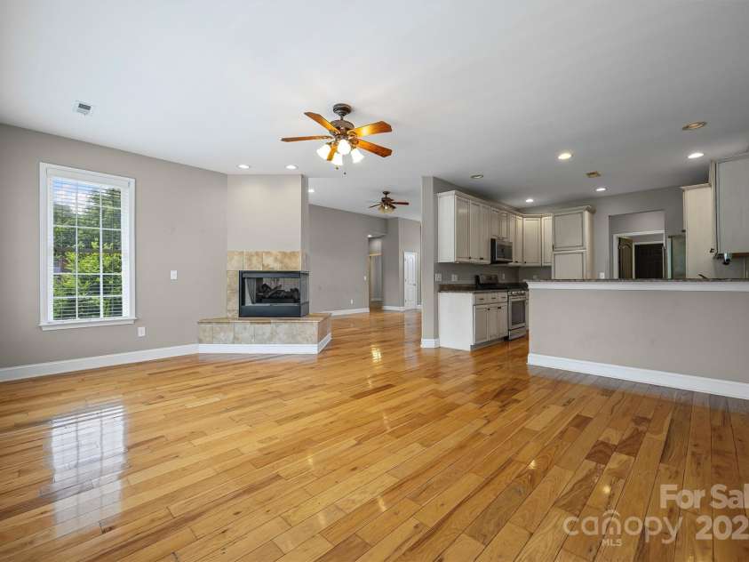 484 Mason Dickson Road, York, SC 29745.  MLS# CAR4276794, YatesRealty ID 32841. 