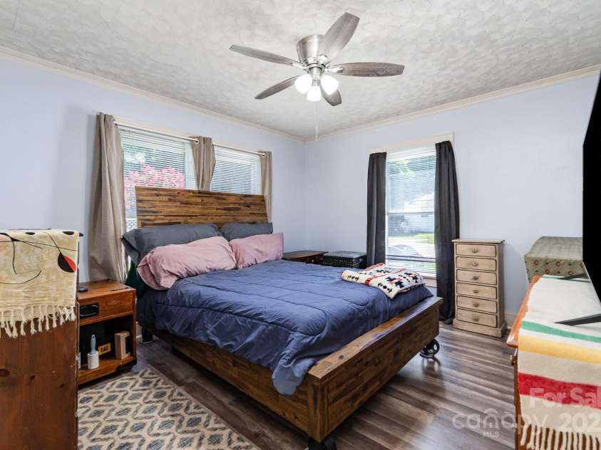 1306 Brantley Road, Kannapolis, NC 28083.  MLS# CAR4283302, YatesRealty ID 32843. 