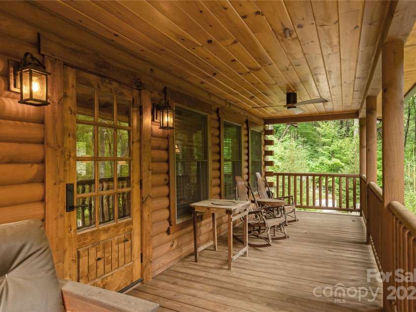 458 Rio Verde Drive, Zirconia, NC 28790.  MLS# CAR4289067, YatesRealty ID 32844. 