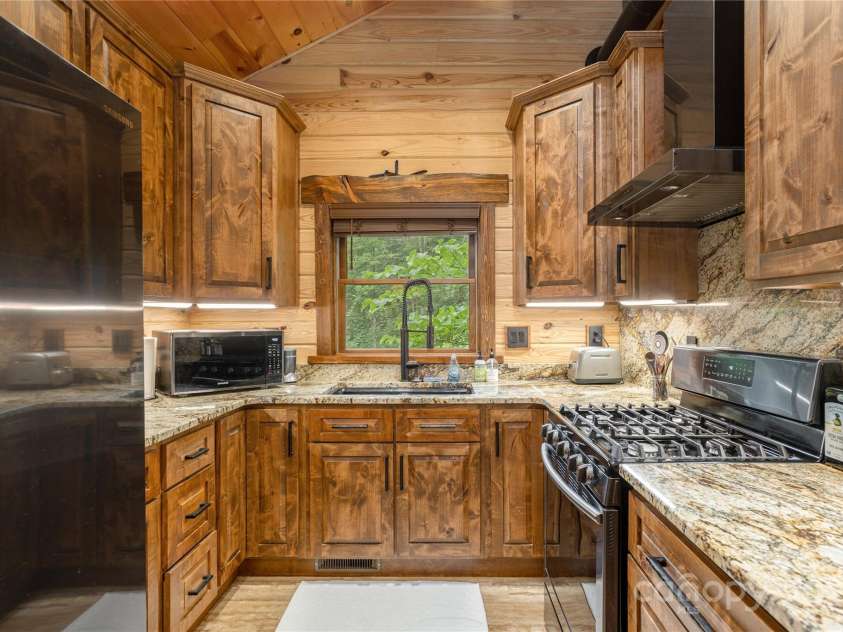 458 Rio Verde Drive, Zirconia, NC 28790.  MLS# CAR4289067, YatesRealty ID 32844. 