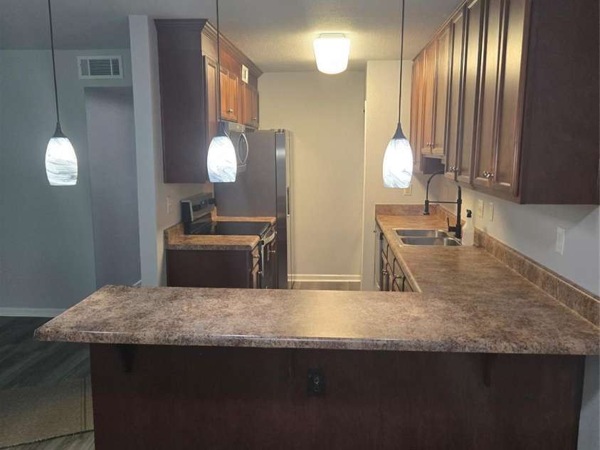 133 Orchard Trace Lane, Charlotte, NC 28213.  MLS# CAR4310482, YatesRealty ID 32846. 