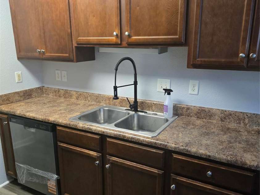 133 Orchard Trace Lane, Charlotte, NC 28213.  MLS# CAR4310482, YatesRealty ID 32846. 