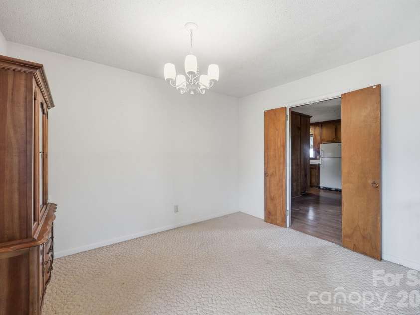 607 Ebenezer Road, Kannapolis, NC 28083.  MLS# CAR4397571, YatesRealty ID 32847. 