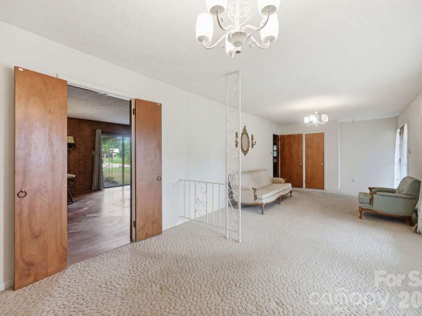 607 Ebenezer Road, Kannapolis, NC 28083.  MLS# CAR4397571, YatesRealty ID 32847. 