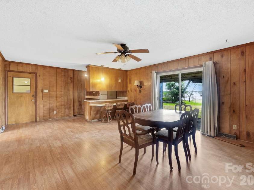 607 Ebenezer Road, Kannapolis, NC 28083.  MLS# CAR4397571, YatesRealty ID 32847. 