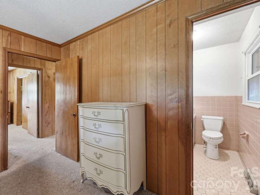 607 Ebenezer Road, Kannapolis, NC 28083.  MLS# CAR4397571, YatesRealty ID 32847. 