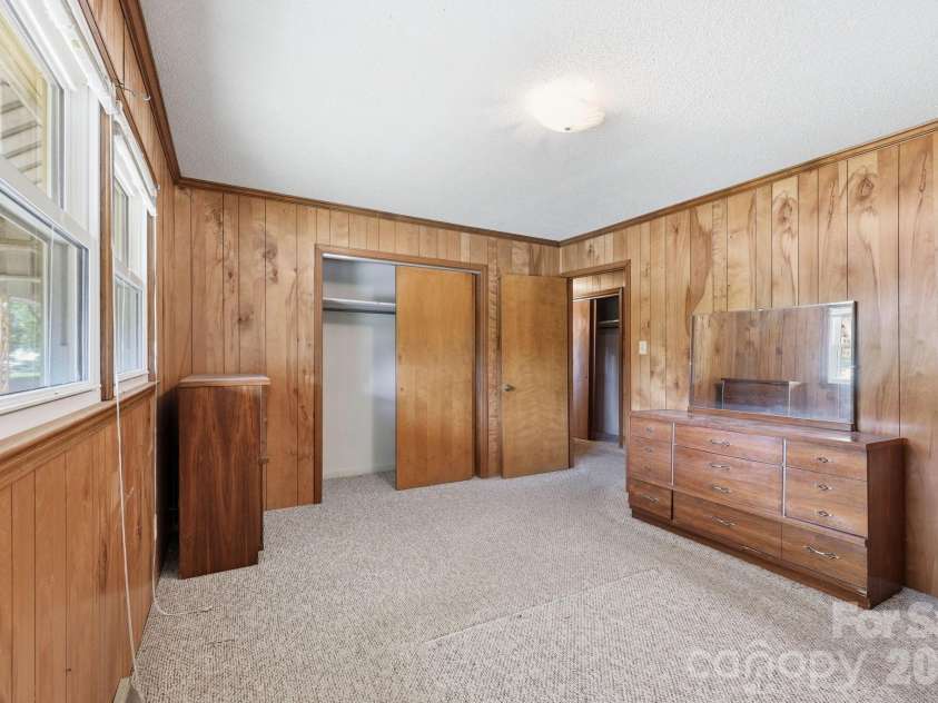 607 Ebenezer Road, Kannapolis, NC 28083.  MLS# CAR4397571, YatesRealty ID 32847. Bedroom