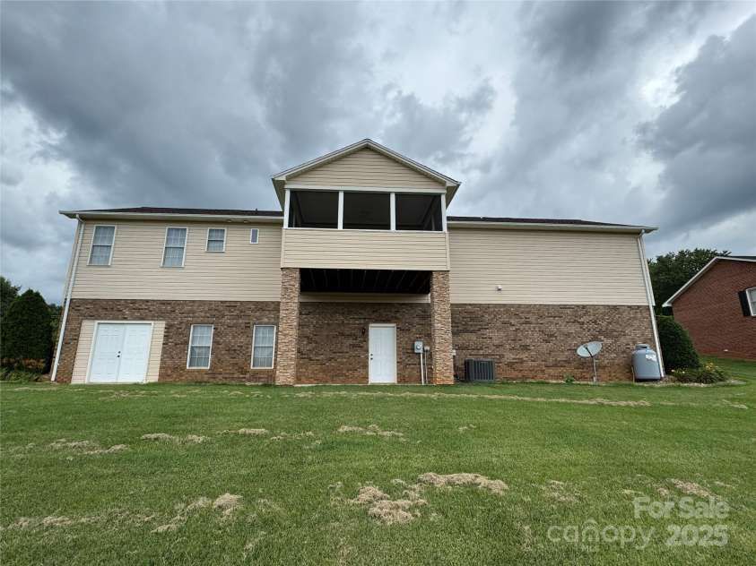 1519 Midland Drive, Hudson, NC 28658.  MLS# CAR4275002, YatesRealty ID 32848. 