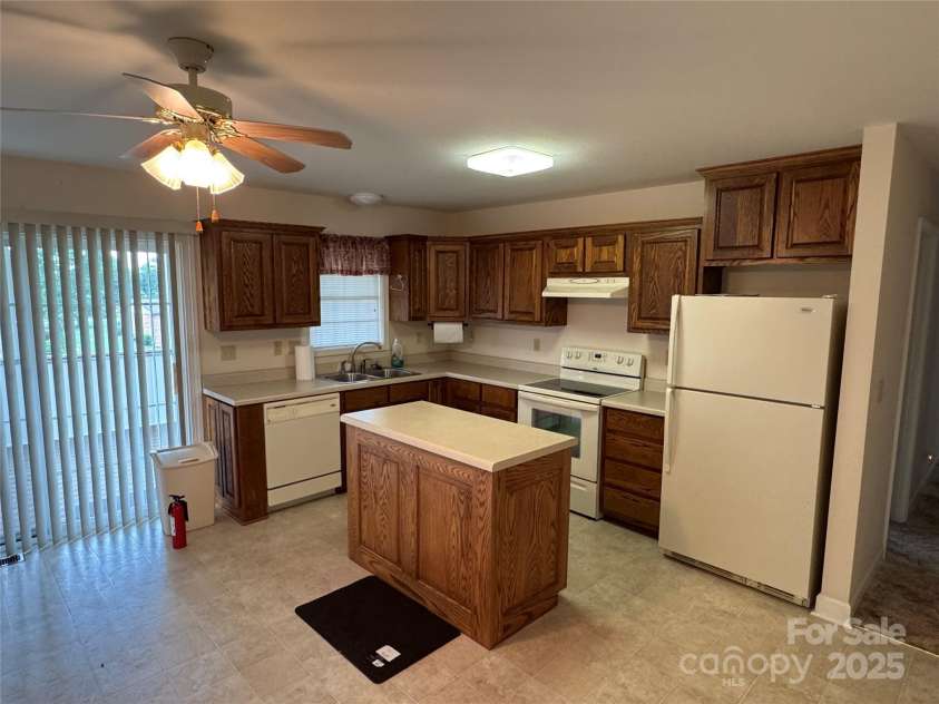 1519 Midland Drive, Hudson, NC 28658.  MLS# CAR4275002, YatesRealty ID 32848. 