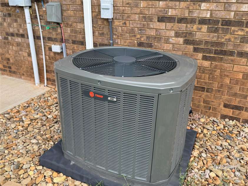 1519 Midland Drive, Hudson, NC 28658.  MLS# CAR4275002, YatesRealty ID 32848. 