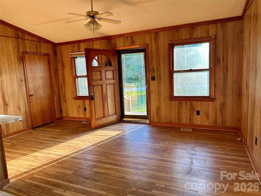 5025 Pecan Drive, Shelby, NC 28152.  MLS# CAR4394637, YatesRealty ID 32849. 