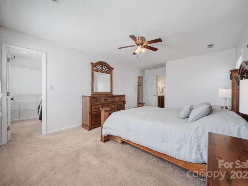 11929 Parks Farm Lane, Charlotte, NC 28277.  MLS# CAR4233949, YatesRealty ID 3285. 