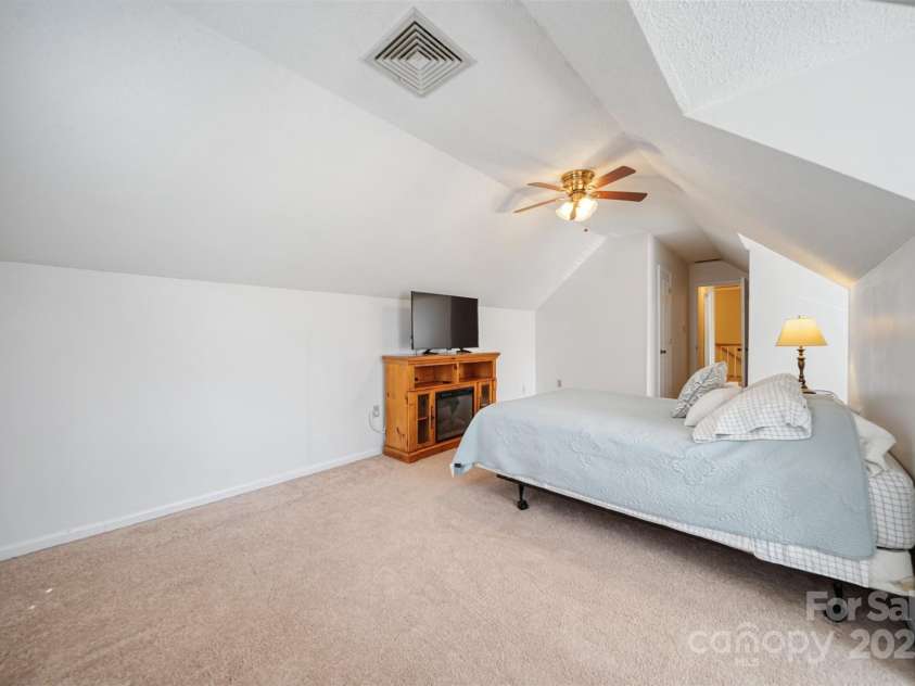 11929 Parks Farm Lane, Charlotte, NC 28277.  MLS# CAR4233949, YatesRealty ID 3285. 