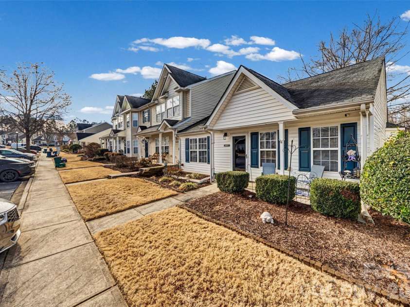 8037 Long House Lane, Fort Mill, SC 29707.  MLS# CAR4346472, YatesRealty ID 3285. 