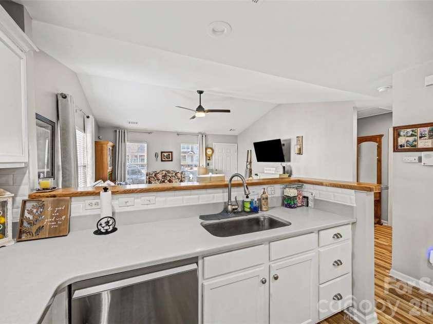 8037 Long House Lane, Fort Mill, SC 29707.  MLS# CAR4346472, YatesRealty ID 3285. 