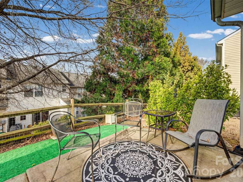 8037 Long House Lane, Fort Mill, SC 29707.  MLS# CAR4346472, YatesRealty ID 3285. 
