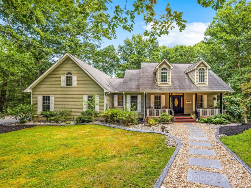 247 Big Raven Lane, Saluda, NC 28773.  MLS# CAR4272997, YatesRealty ID 32851. 