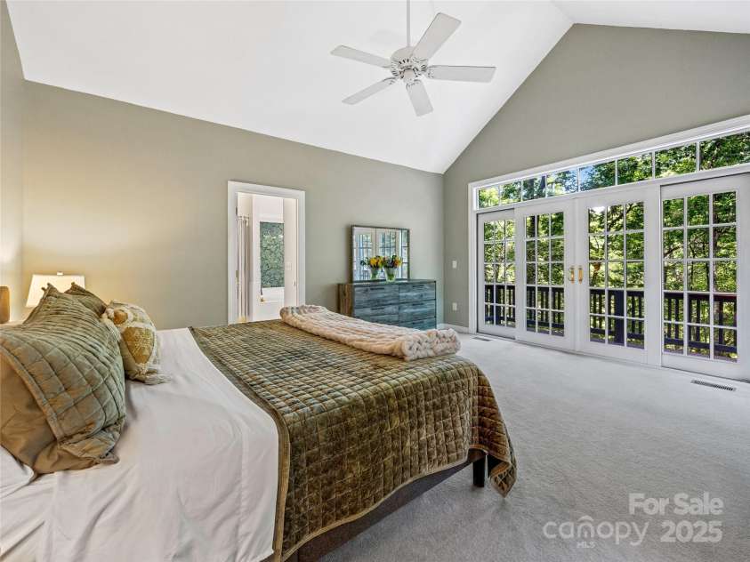 247 Big Raven Lane, Saluda, NC 28773.  MLS# CAR4272997, YatesRealty ID 32851. 