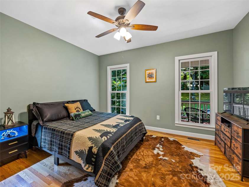 247 Big Raven Lane, Saluda, NC 28773.  MLS# CAR4272997, YatesRealty ID 32851. 