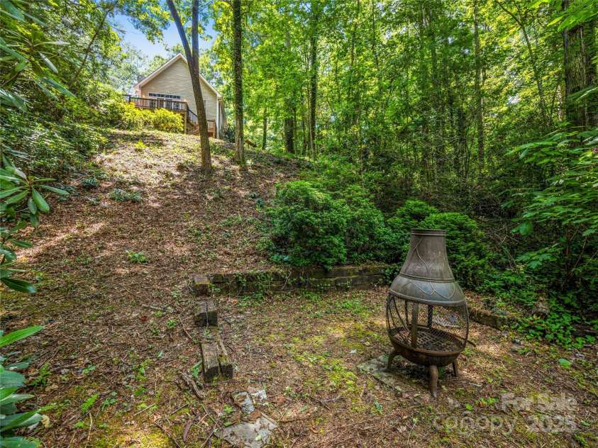 247 Big Raven Lane, Saluda, NC 28773.  MLS# CAR4272997, YatesRealty ID 32851. 