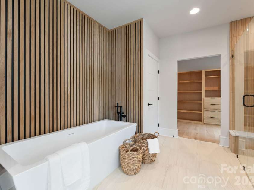 1821 Umstead Street, Charlotte, NC 28205.  MLS# CAR4394611, YatesRealty ID 32853. Photo is a representation of similar property