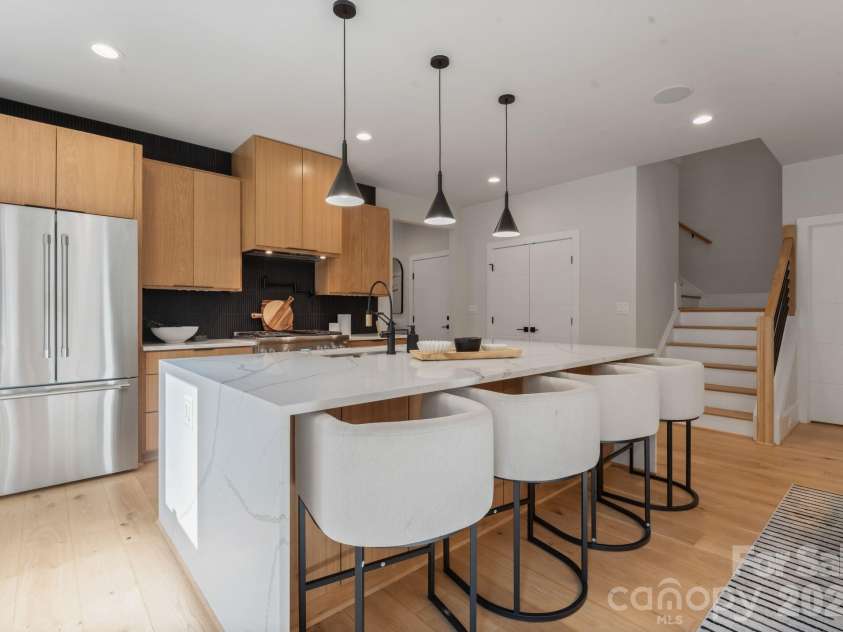 1821 Umstead Street, Charlotte, NC 28205.  MLS# CAR4394611, YatesRealty ID 32853. Photo is a representation of similar property