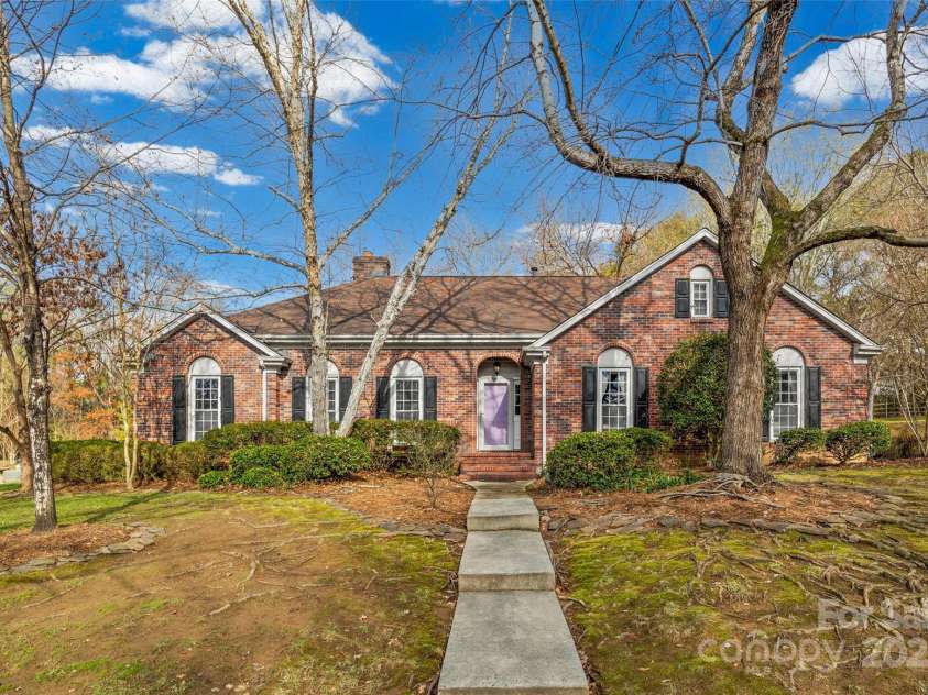 2234 Hamilton Mill Road, Charlotte, NC 28270.  MLS# CAR4328674, YatesRealty ID 32855. 