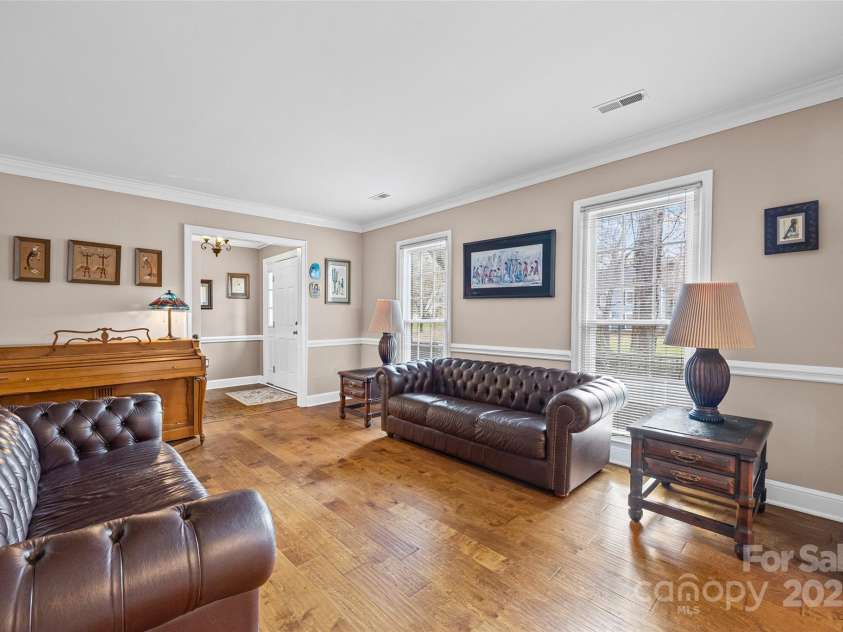 2234 Hamilton Mill Road, Charlotte, NC 28270.  MLS# CAR4328674, YatesRealty ID 32855. 