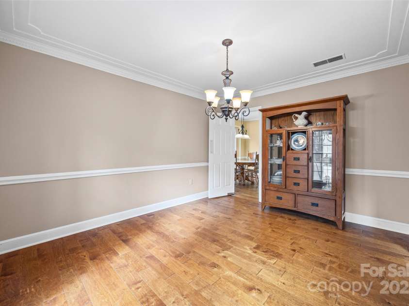 2234 Hamilton Mill Road, Charlotte, NC 28270.  MLS# CAR4328674, YatesRealty ID 32855. 