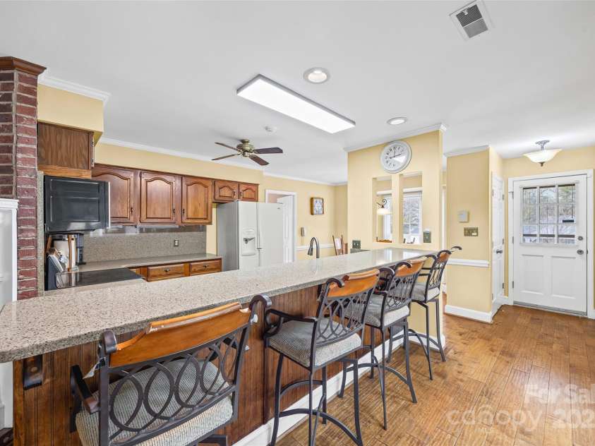 2234 Hamilton Mill Road, Charlotte, NC 28270.  MLS# CAR4328674, YatesRealty ID 32855. 