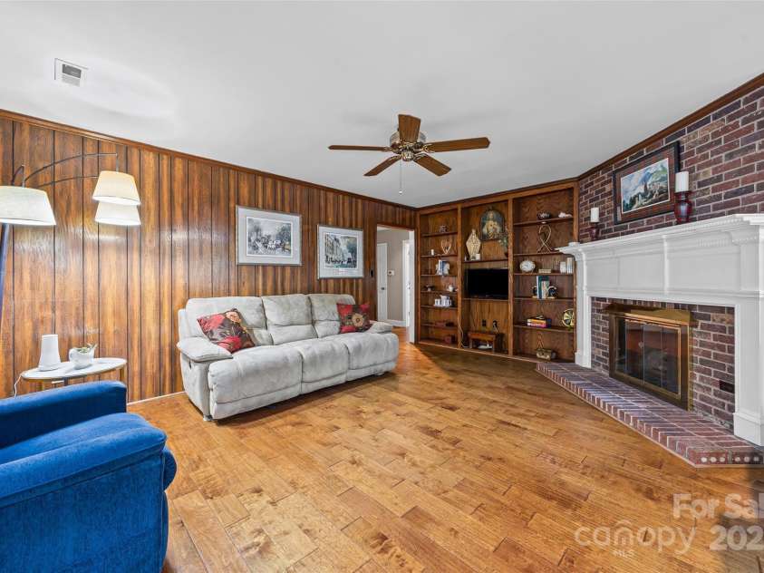 2234 Hamilton Mill Road, Charlotte, NC 28270.  MLS# CAR4328674, YatesRealty ID 32855. 