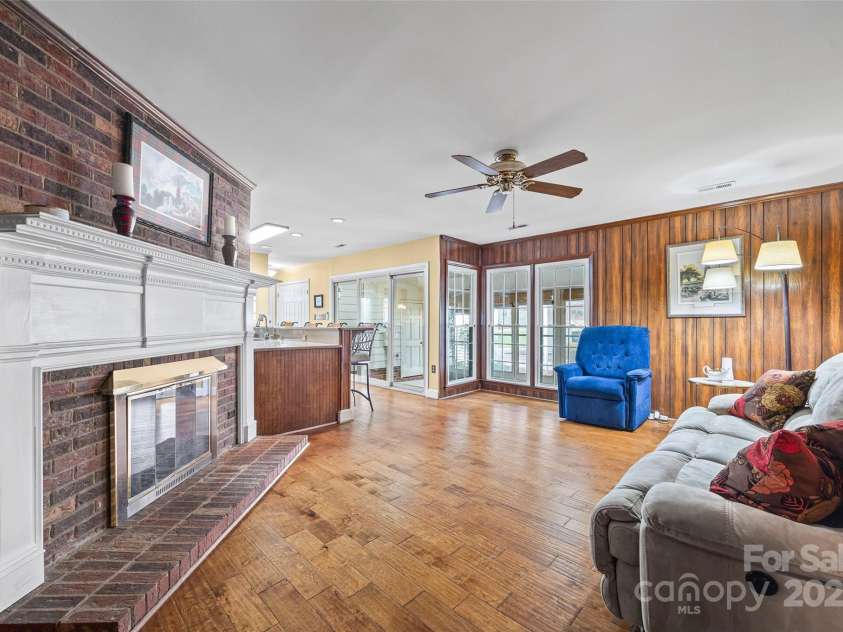 2234 Hamilton Mill Road, Charlotte, NC 28270.  MLS# CAR4328674, YatesRealty ID 32855. 