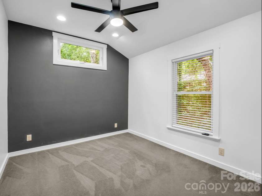 701 Azalea Avenue, Black Mountain, NC 28711.  MLS# CAR4384866, YatesRealty ID 32855. 