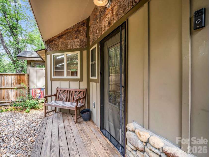 701 Azalea Avenue, Black Mountain, NC 28711.  MLS# CAR4384866, YatesRealty ID 32855. 