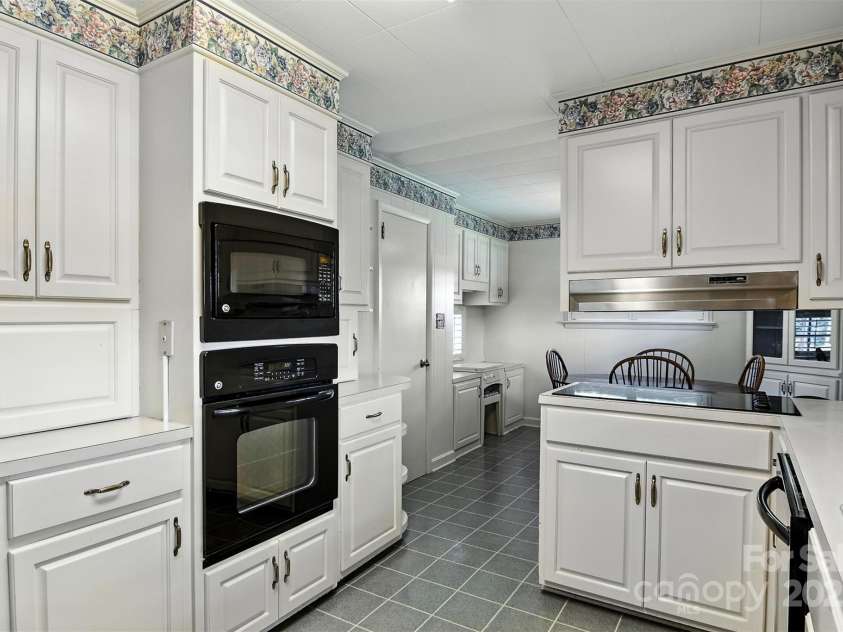 3968 US Hwy 321A Highway, Hudson, NC 28638.  MLS# CAR4324624, YatesRealty ID 32856. 