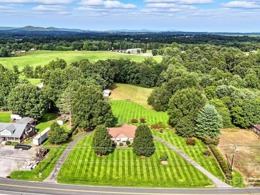 3968 US Hwy 321A Highway, Hudson, NC 28638.  MLS# CAR4324624, YatesRealty ID 32856. 