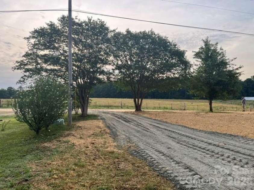 204 A L Fox Road, Taylorsville, NC 28681.  MLS# CAR4396602, YatesRealty ID 32857. 
