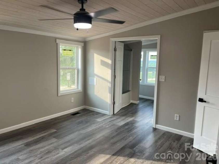 204 A L Fox Road, Taylorsville, NC 28681.  MLS# CAR4396602, YatesRealty ID 32857. 