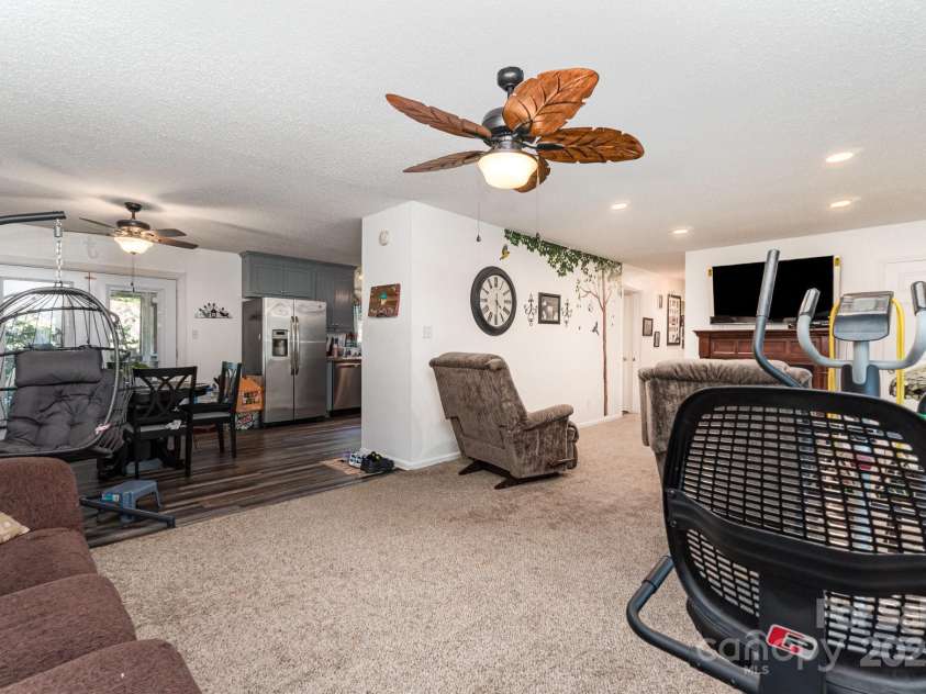 5707 Lewis Road, Gastonia, NC 28052.  MLS# CAR4281300, YatesRealty ID 32858. 