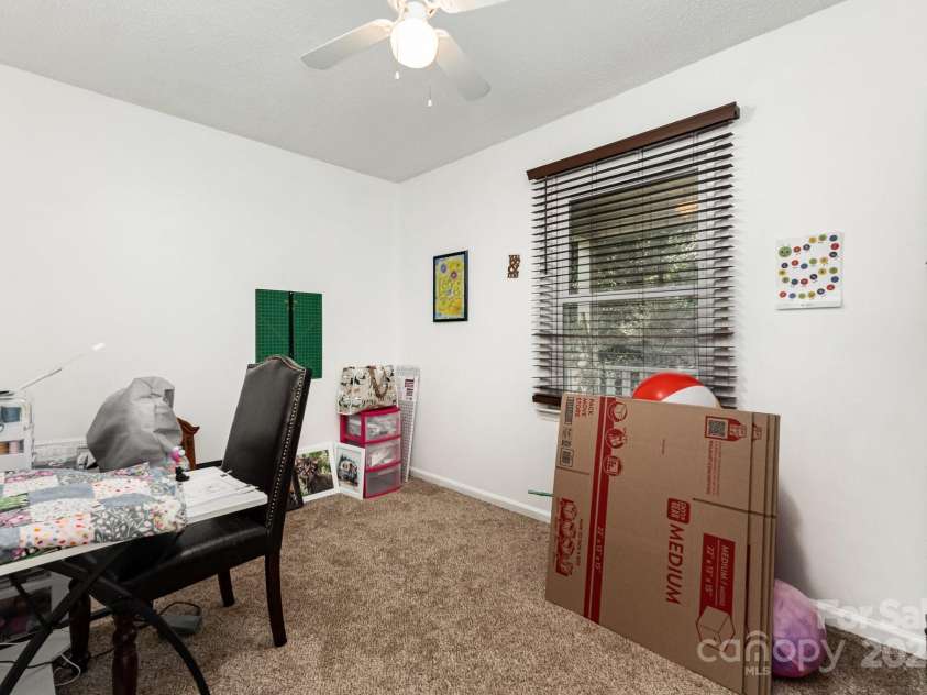 5707 Lewis Road, Gastonia, NC 28052.  MLS# CAR4281300, YatesRealty ID 32858. 