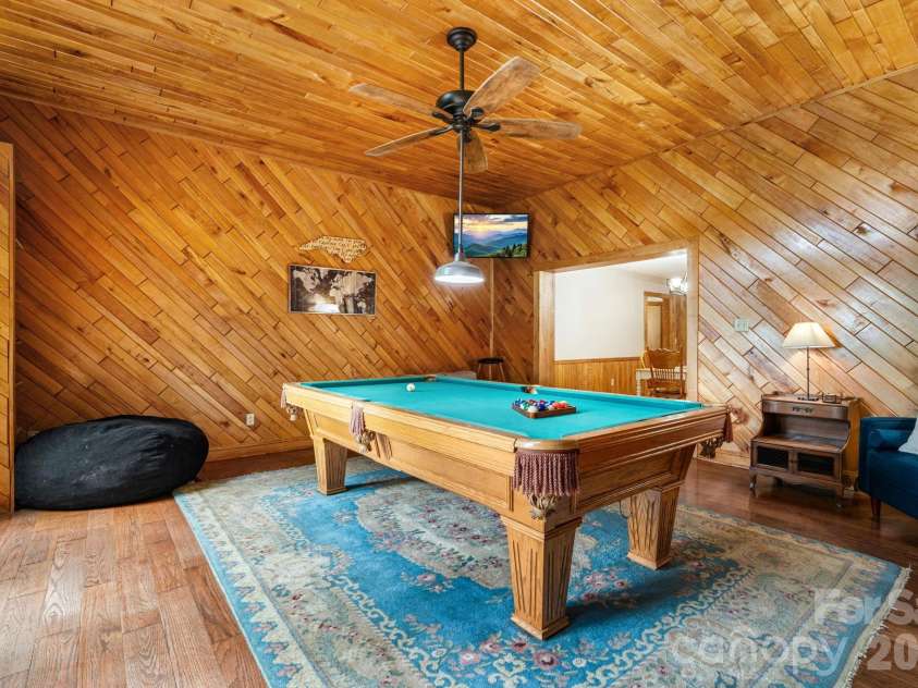 633 Wilson Lane, Boone, NC 28607.  MLS# CAR4397666, YatesRealty ID 32858. 