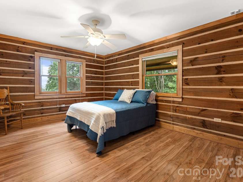 633 Wilson Lane, Boone, NC 28607.  MLS# CAR4397666, YatesRealty ID 32858. 