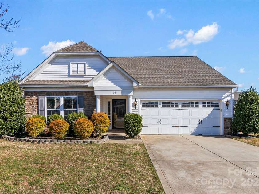 103 Karlyn Court, Mooresville, NC 28115.  MLS# CAR4240202, YatesRealty ID 3286. 