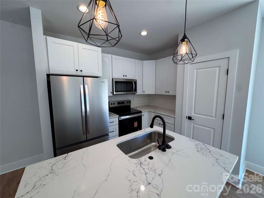 1980 Hillgate Avenue, Gastonia, NC 28054.  MLS# CAR4397191, YatesRealty ID 32861. 
