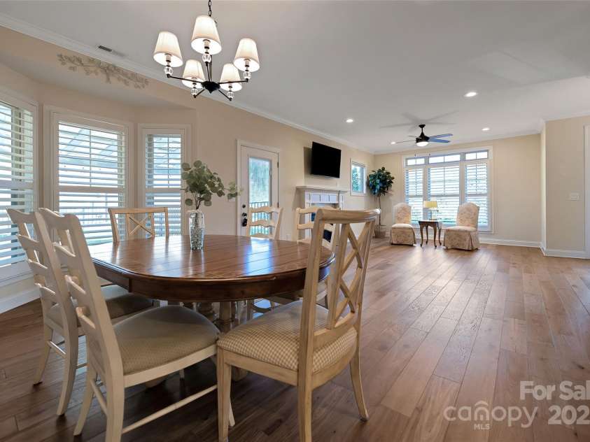 3173 Yosemite Court, Gastonia, NC 28056.  MLS# CAR4311435, YatesRealty ID 32861. 