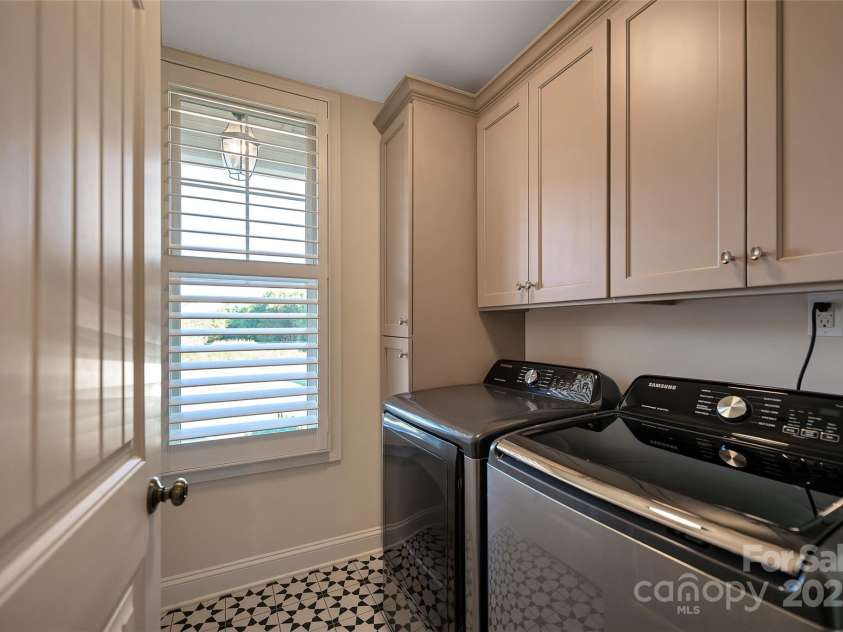 3173 Yosemite Court, Gastonia, NC 28056.  MLS# CAR4311435, YatesRealty ID 32861. 