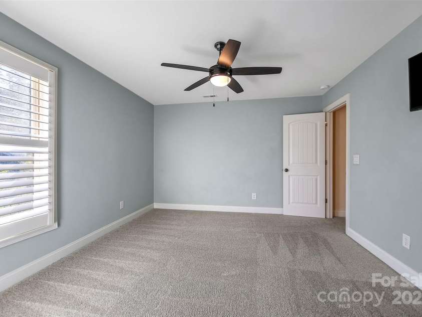 3173 Yosemite Court, Gastonia, NC 28056.  MLS# CAR4311435, YatesRealty ID 32861. 