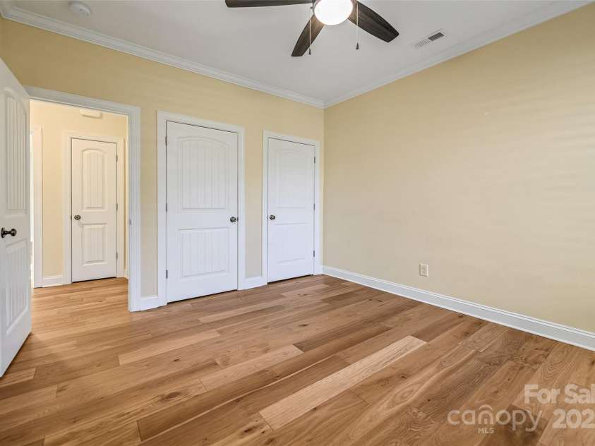 3173 Yosemite Court, Gastonia, NC 28056.  MLS# CAR4311435, YatesRealty ID 32861. 